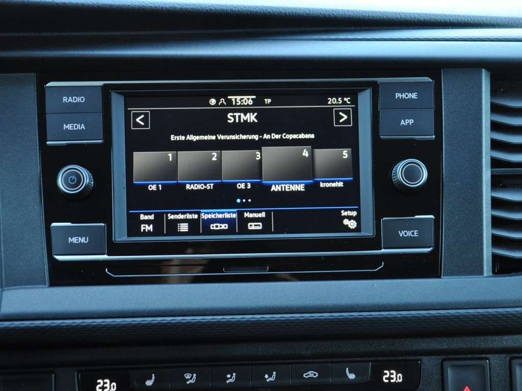 Volkswagen Caravelle