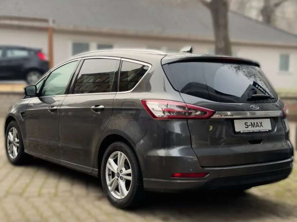 Ford S-Max