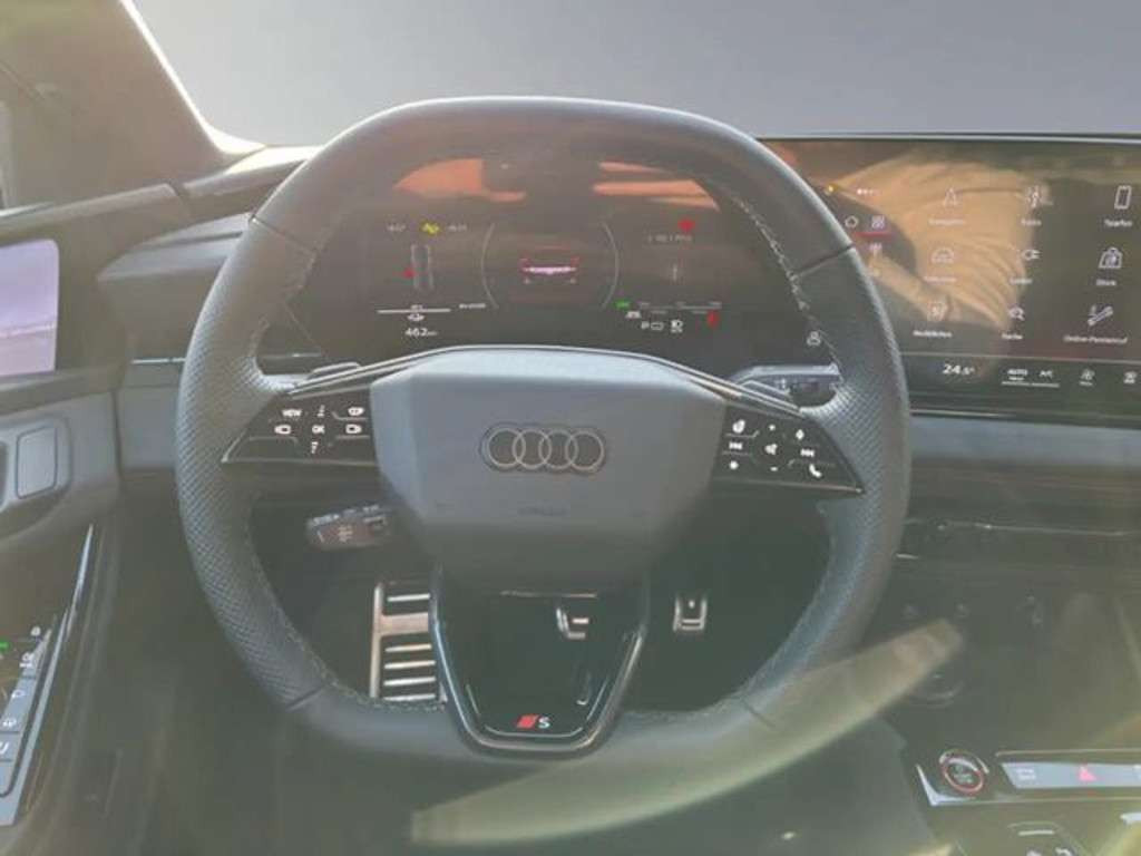 Audi S6 e-tron