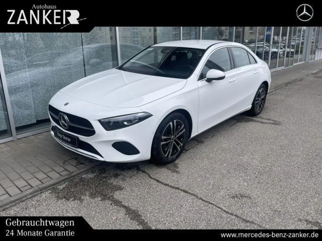 Mercedes-Benz A-Klasse 2024 Benzine