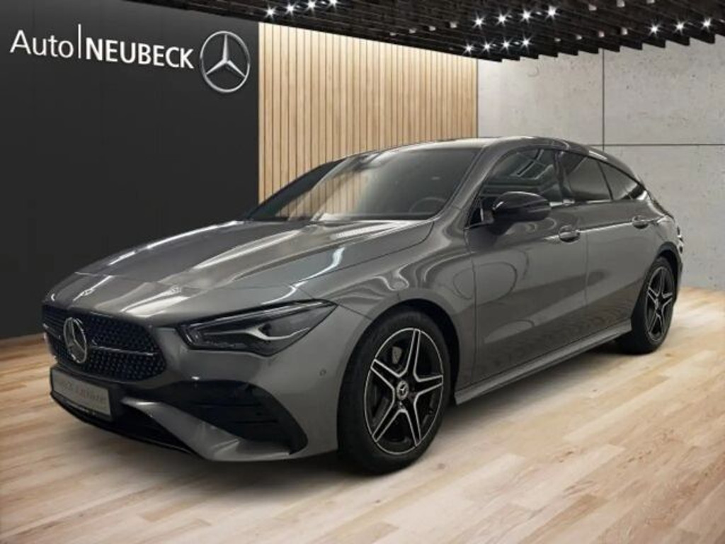 Mercedes-Benz CLA-Klasse 2023 Benzine