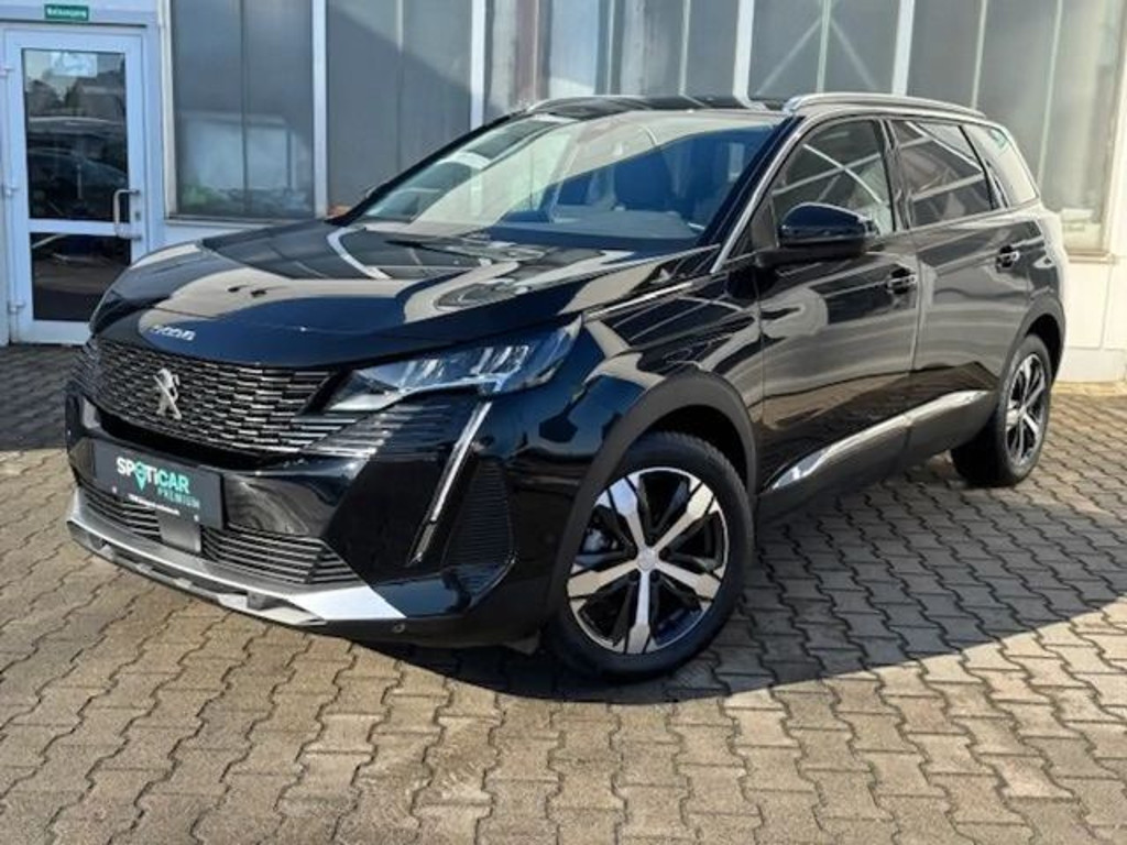 Peugeot 5008 2022 Benzine