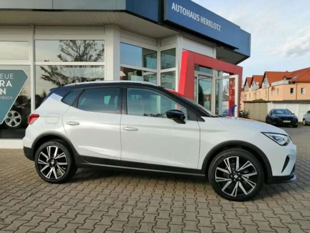 Seat Arona 2022 Benzine