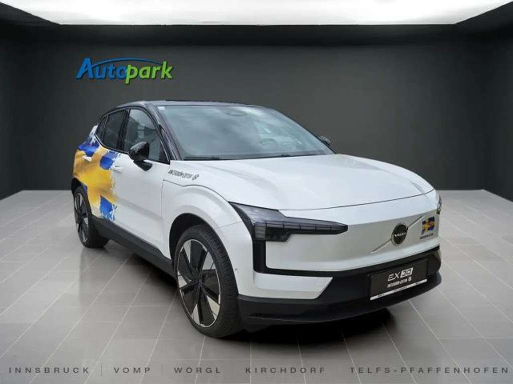 Volvo EX30