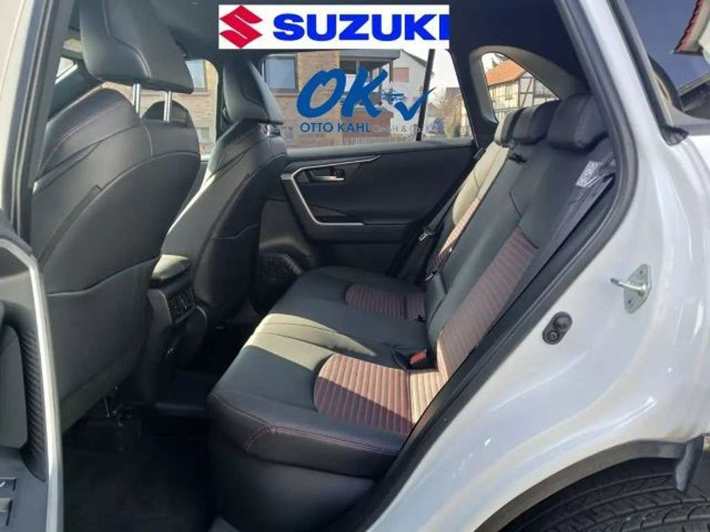 Suzuki Across