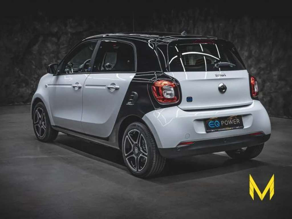 Smart EQ forfour
