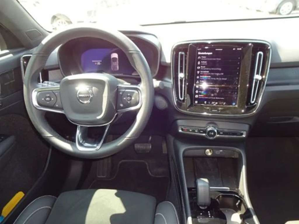 Volvo C40