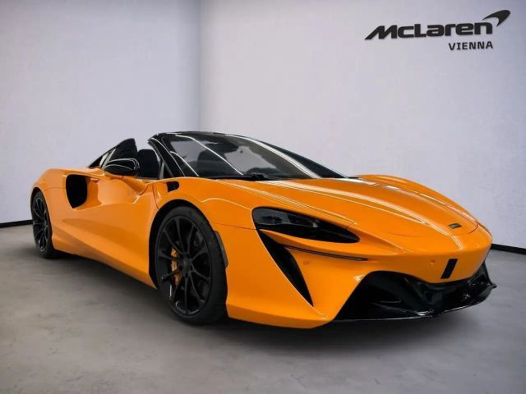 McLaren Artura
