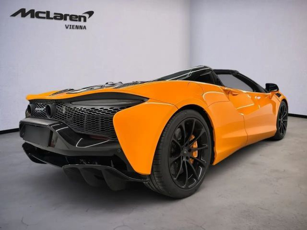 McLaren Artura