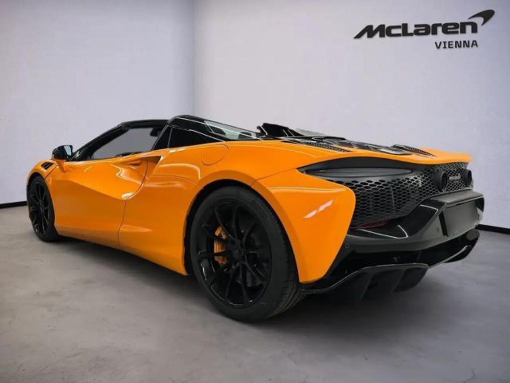 McLaren Artura