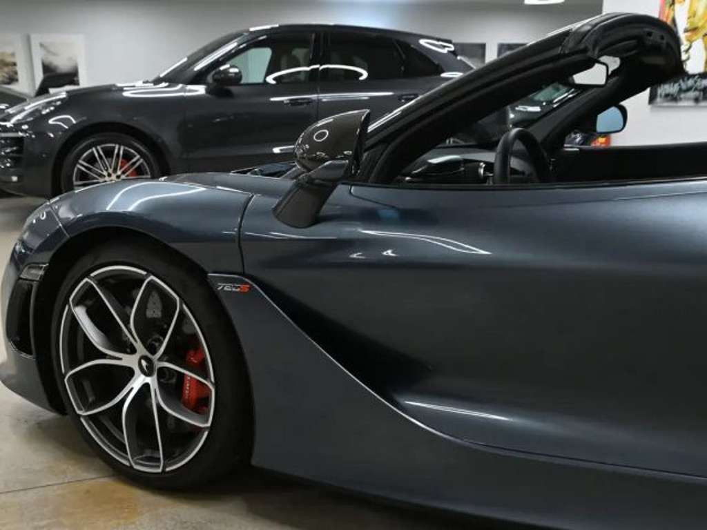 McLaren 720S