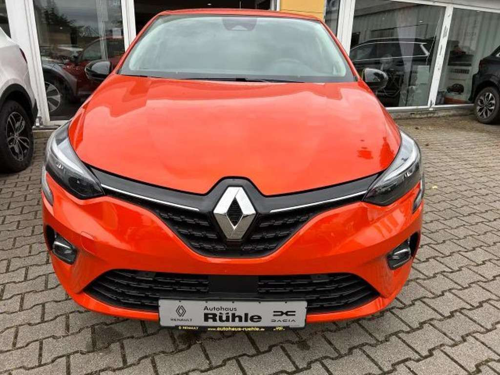 Renault Clio 2024 Benzine