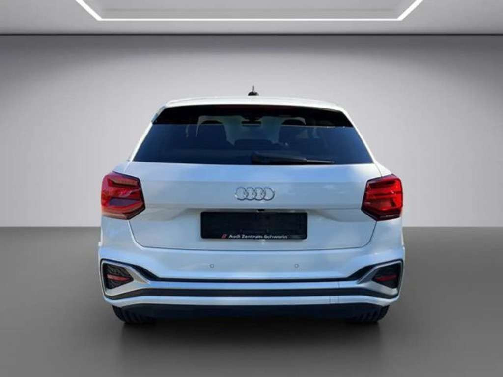 Audi Q2 2024 Benzine