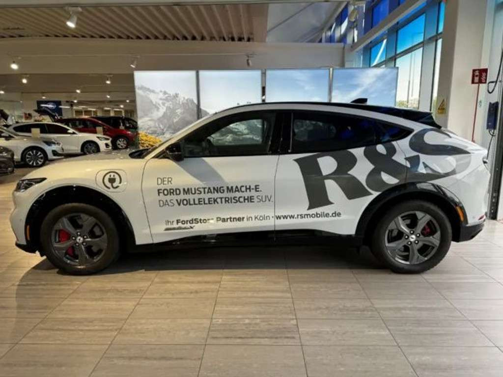 Ford Mustang Mach-E