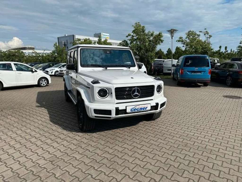 Mercedes-Benz G-Klasse