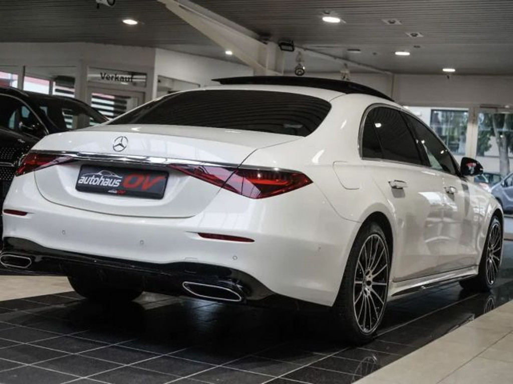 Mercedes-Benz S-Klasse