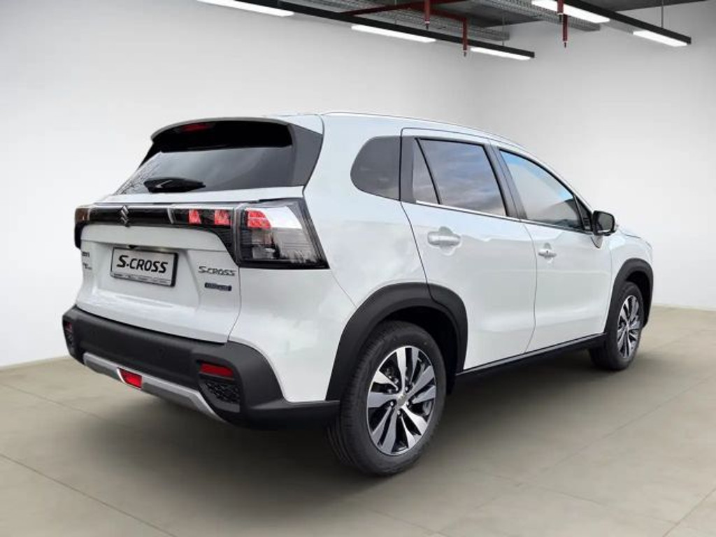 Suzuki S-Cross