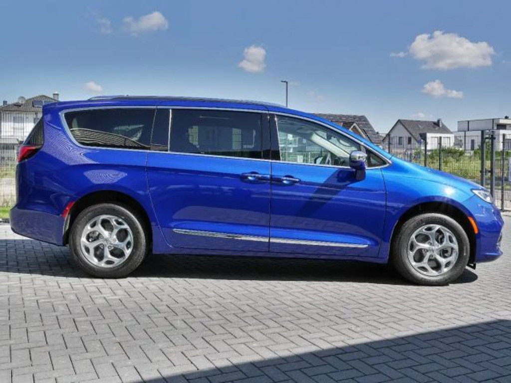 Chrysler Pacifica