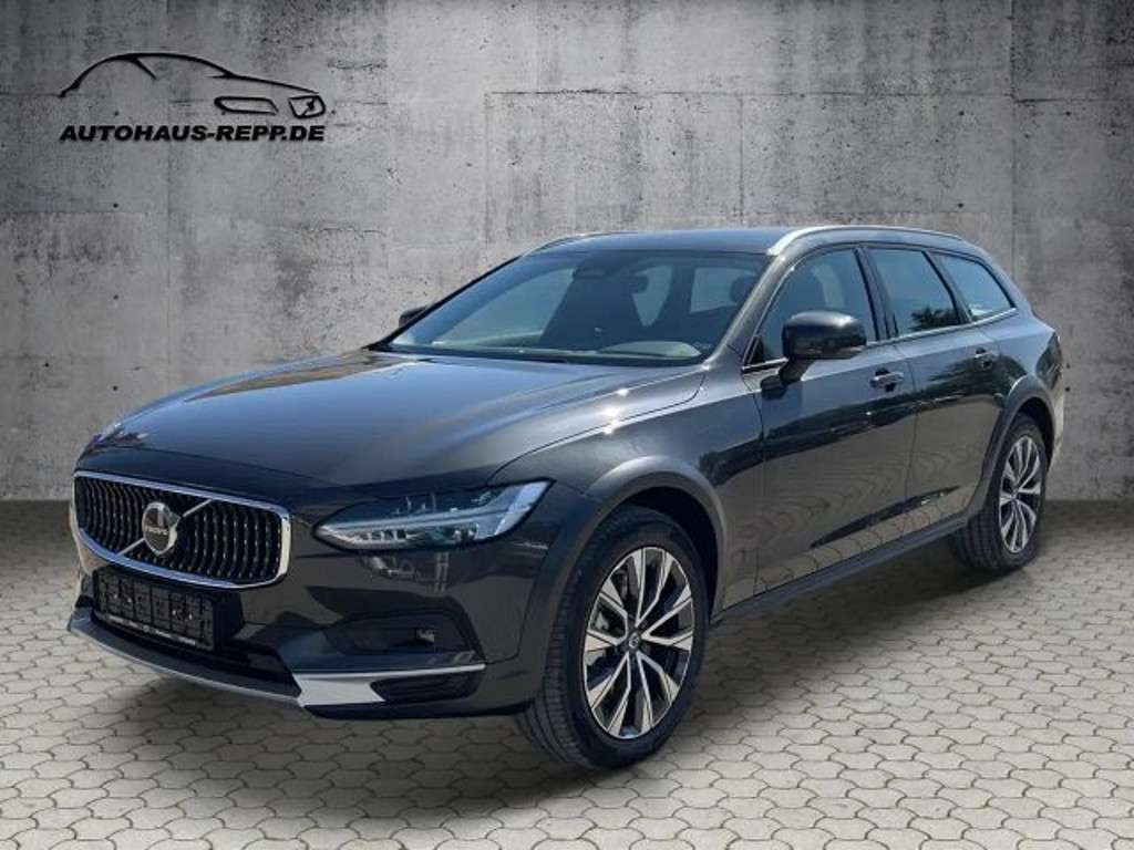 Volvo V90 Cross Country
