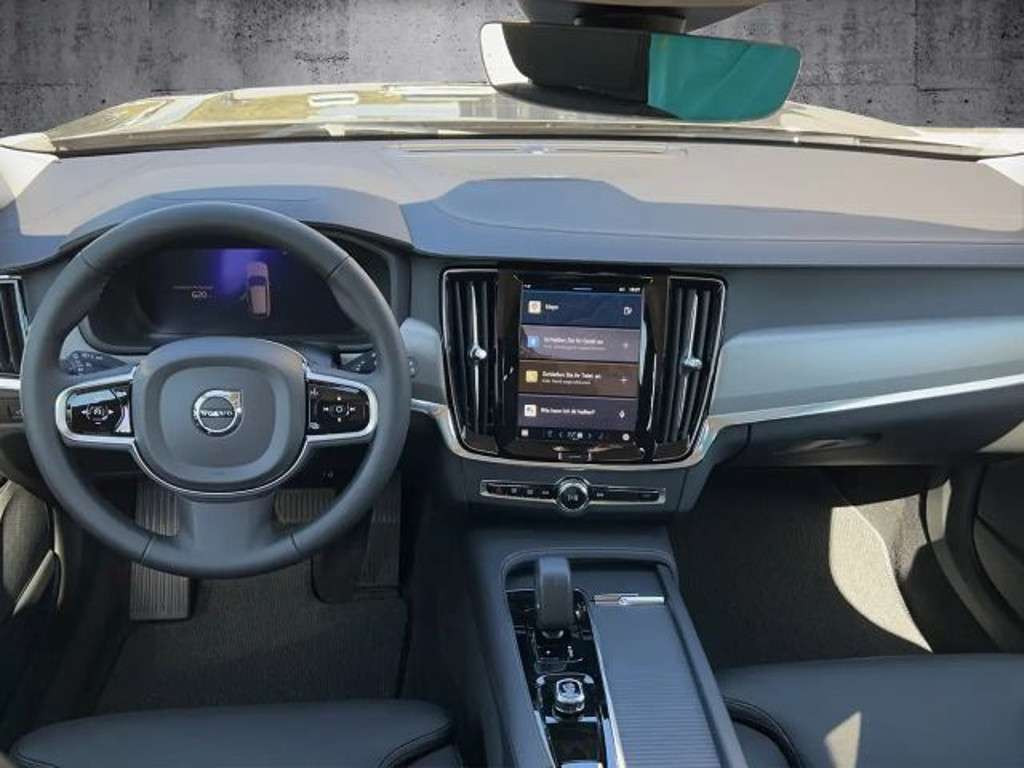 Volvo V90 Cross Country