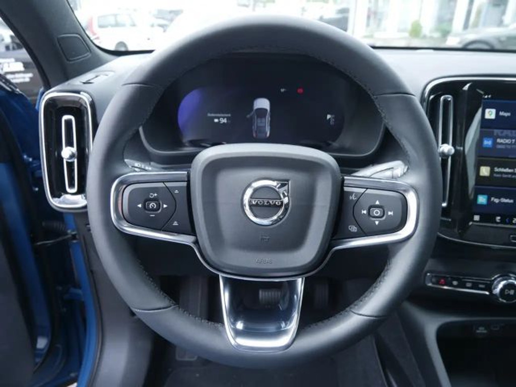 Volvo C40