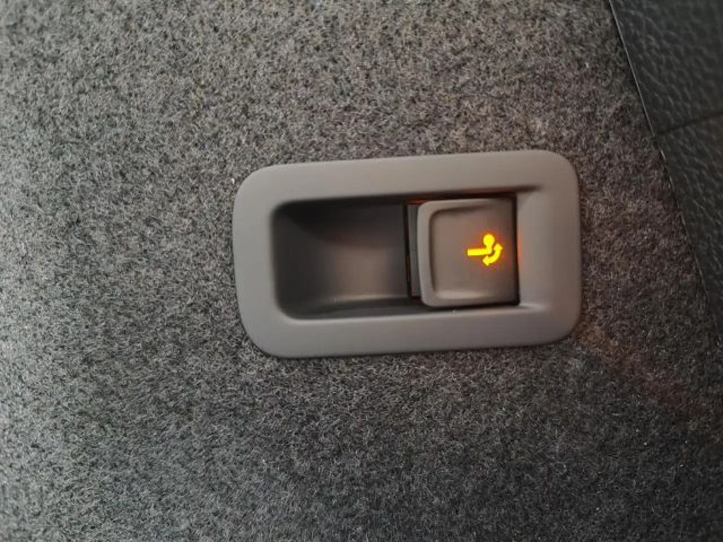 Skoda Karoq 2025 Benzine