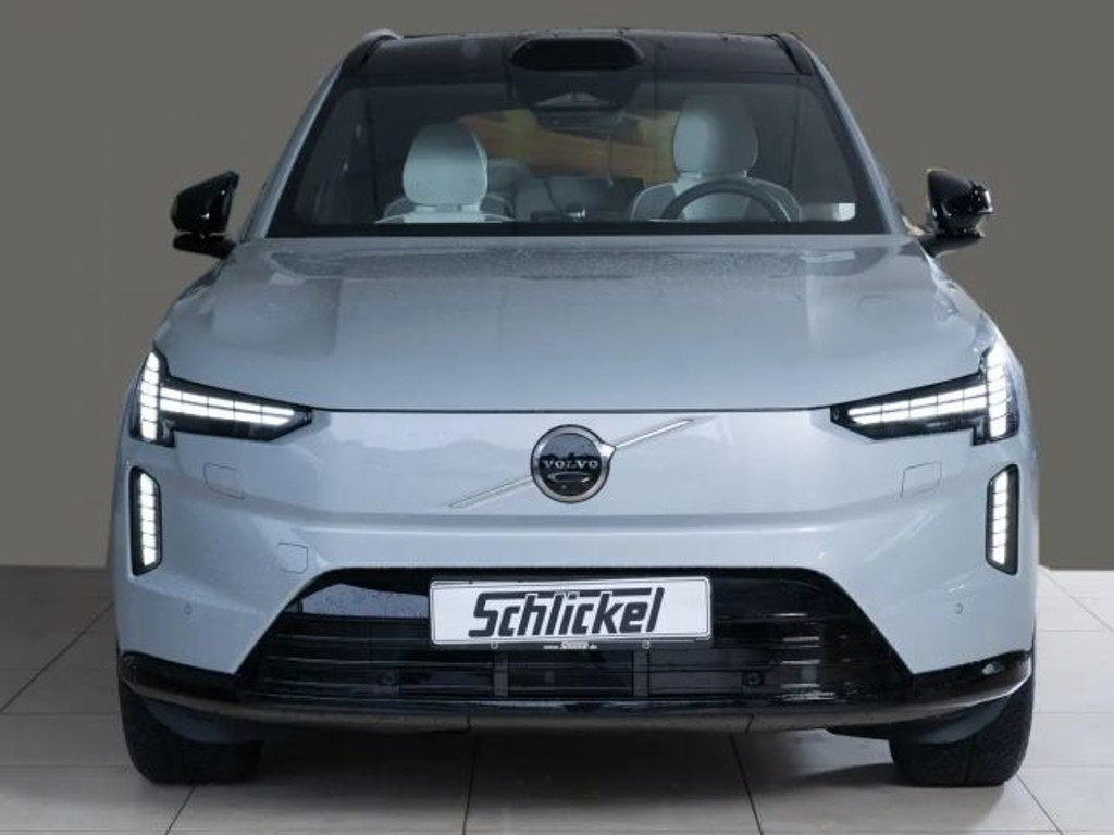 Volvo EX90