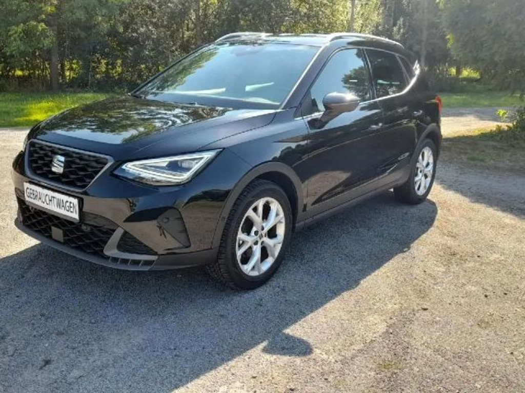 Seat Arona 2023 Benzine