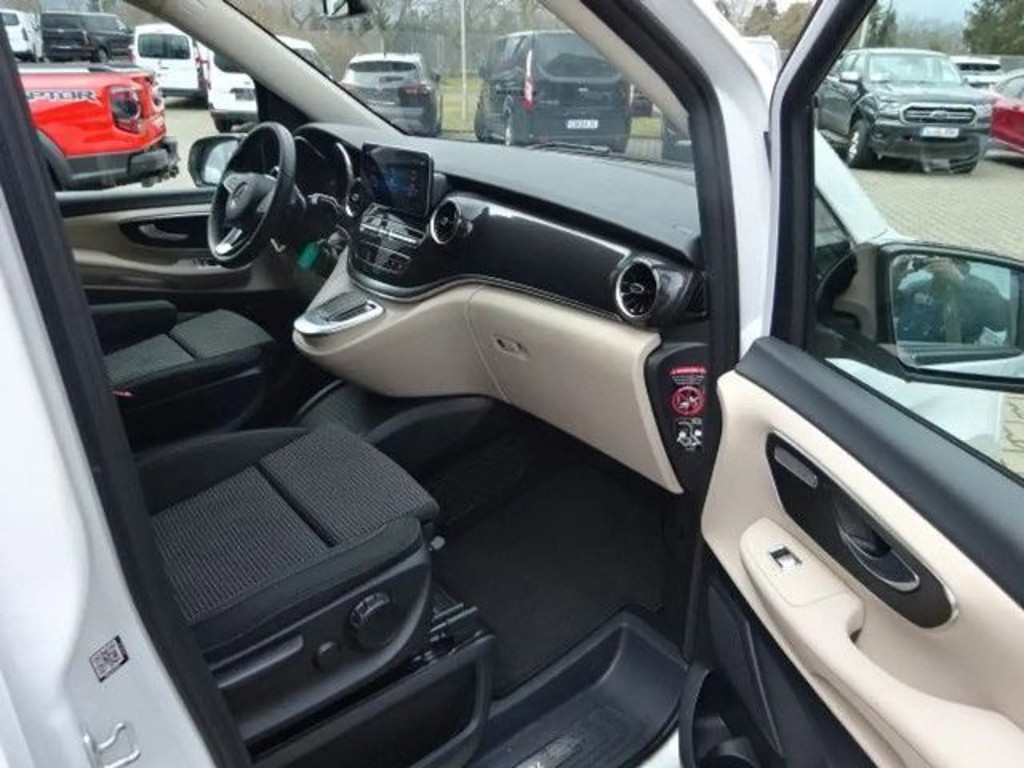 Mercedes-Benz Marco Polo