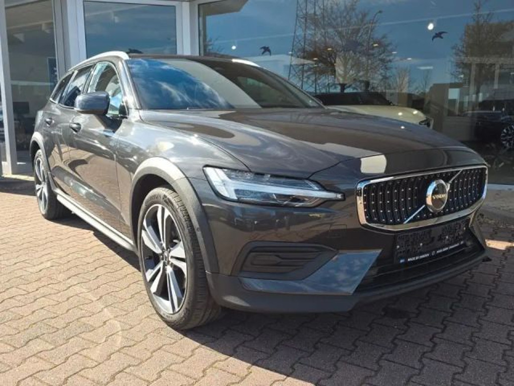 Volvo V60 Cross Country