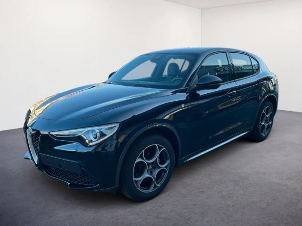 Alfa Romeo Stelvio 2023 Benzine