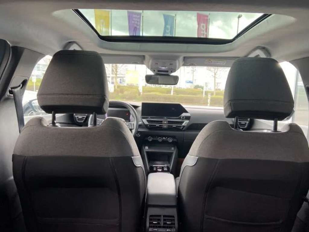 Citroën Ë-C4