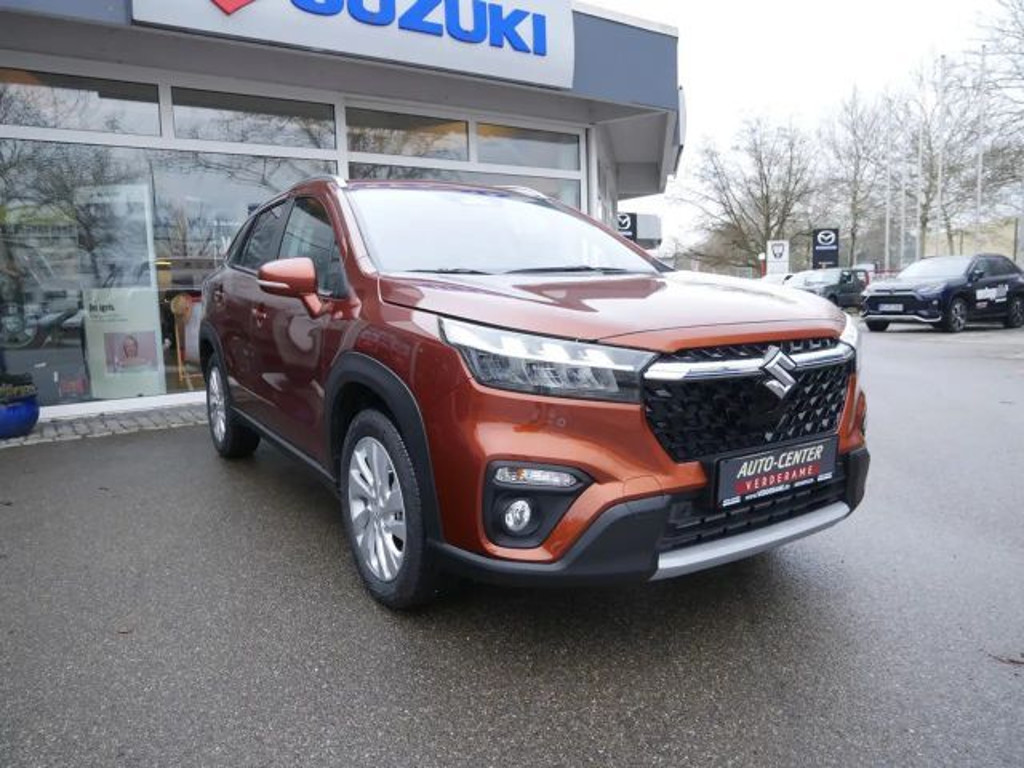Suzuki S-Cross