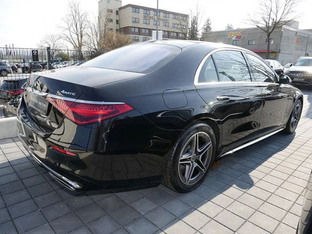 Mercedes-Benz S-Klasse