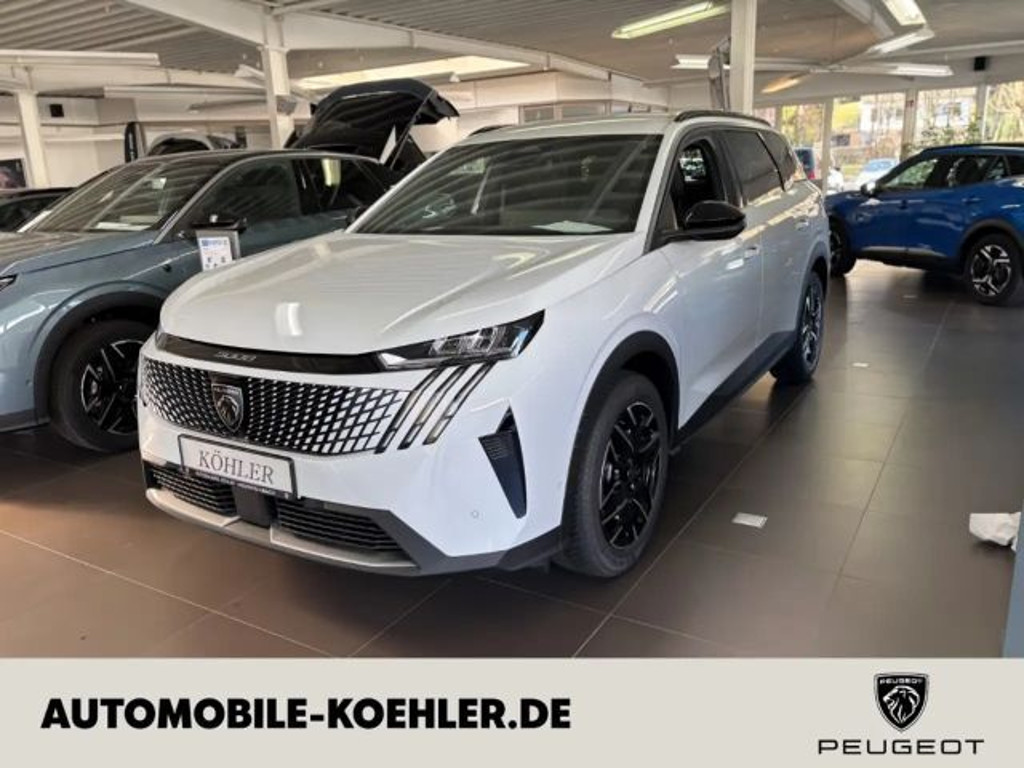 Peugeot 5008 2025 Benzine