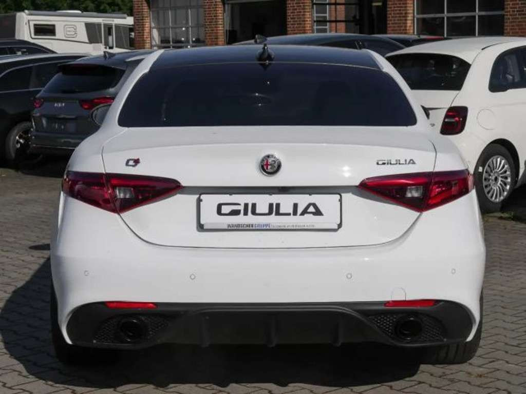 Alfa Romeo Giulia