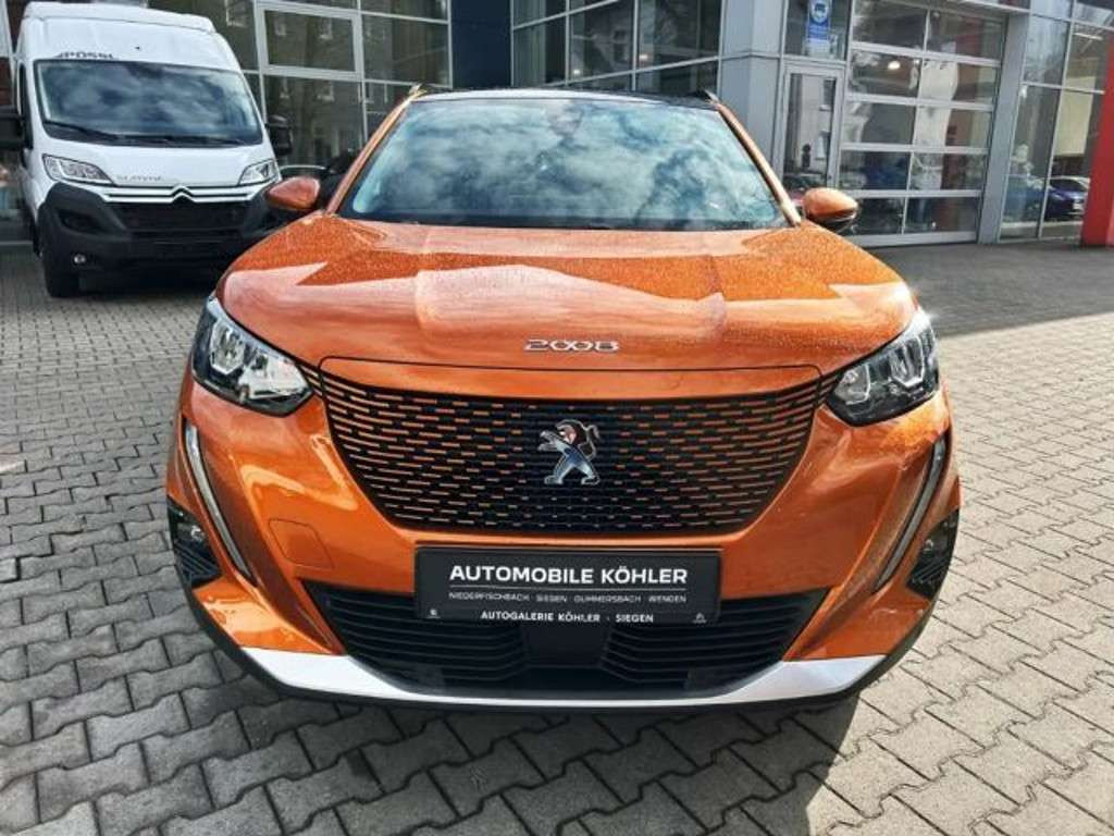 Peugeot e-2008