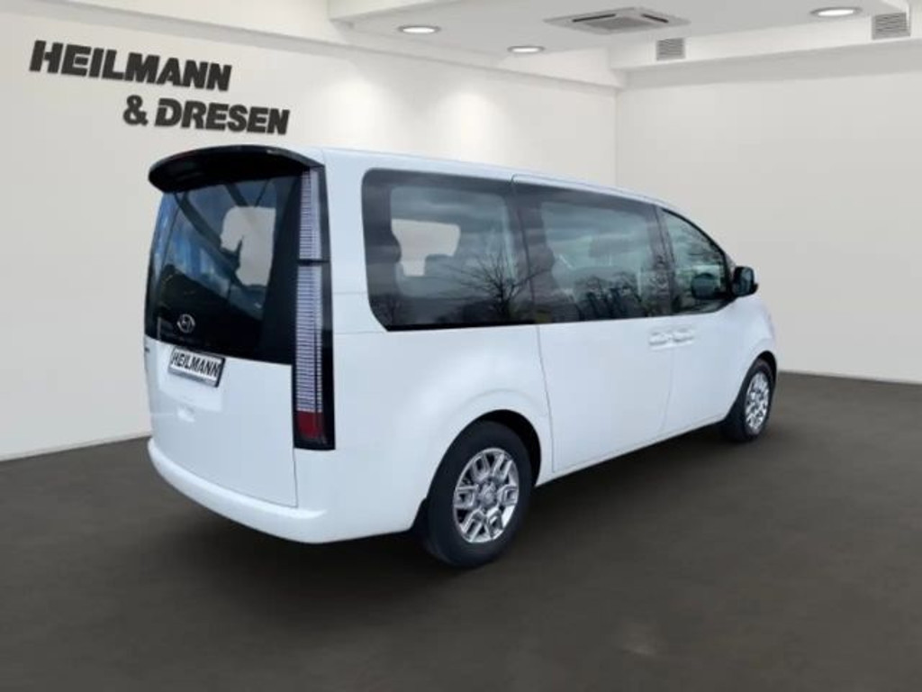 Hyundai Staria 2024 Diesel