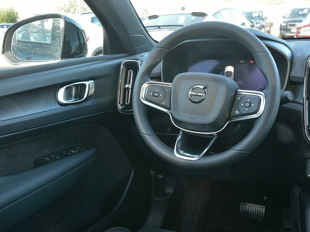 Volvo C40