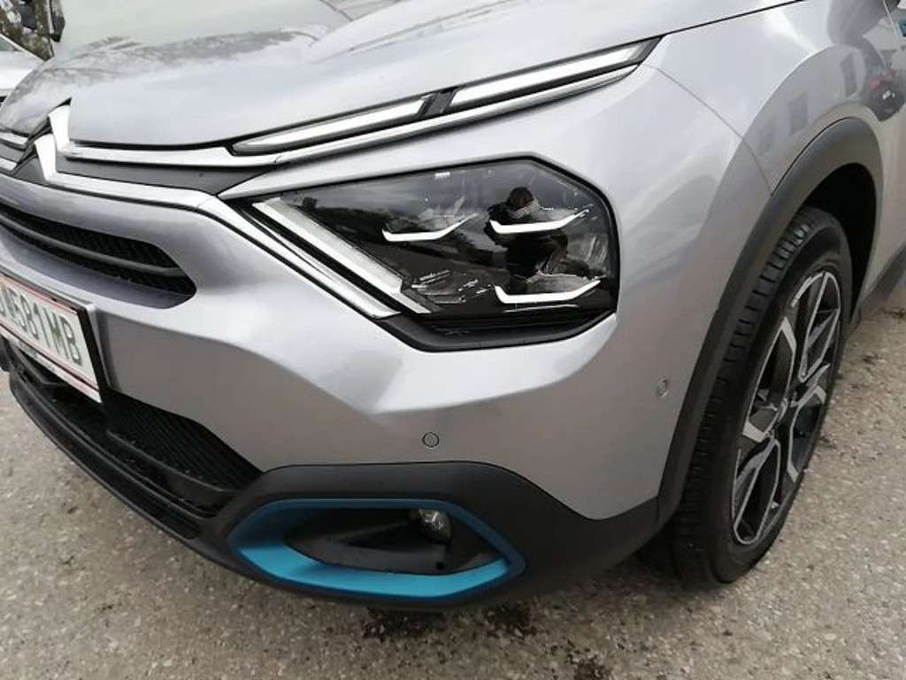 Citroën Ë-C4