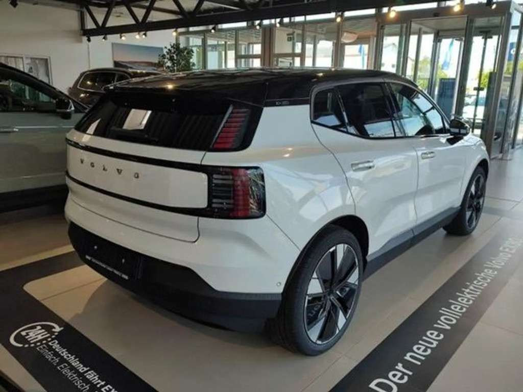 Volvo EX30
