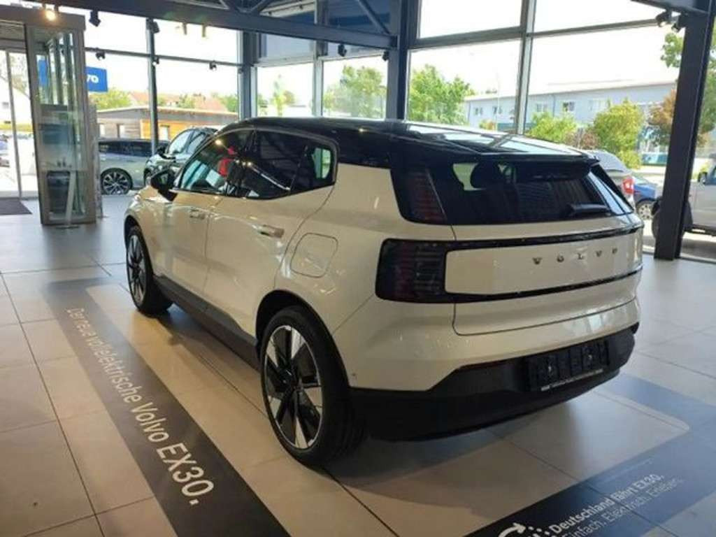 Volvo EX30