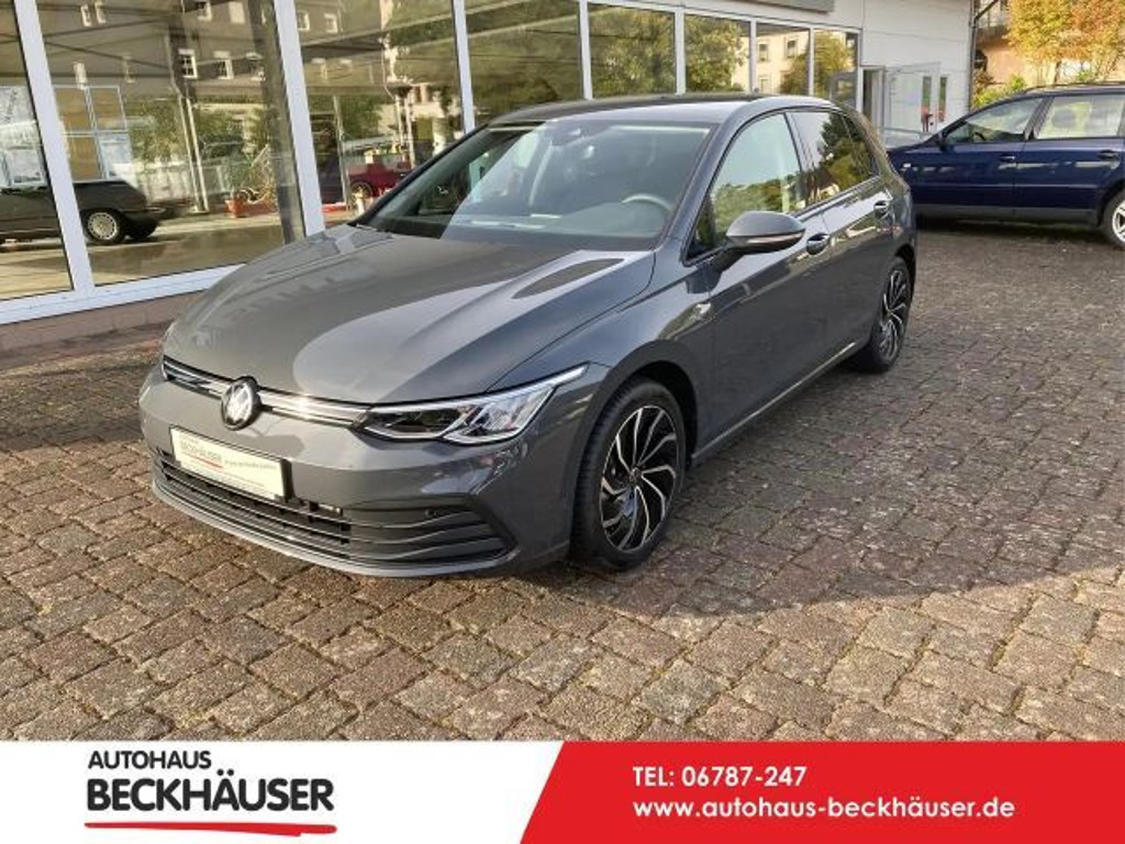 Volkswagen Golf 2022 Benzine