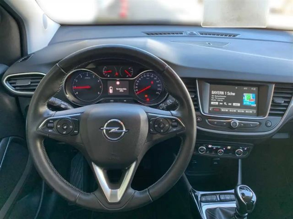 Opel Crossland X