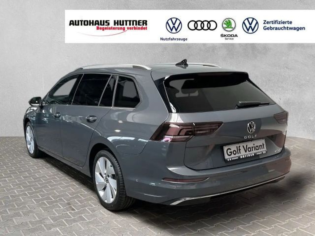 Volkswagen Golf 2025 Benzine