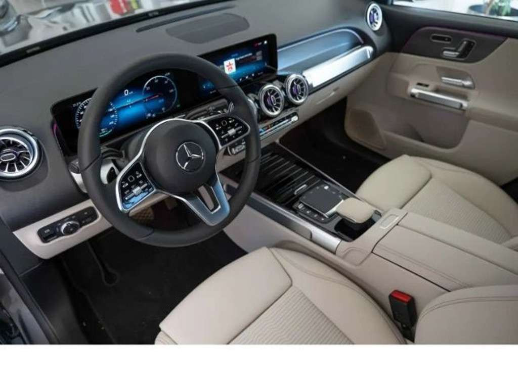 Mercedes-Benz EQB