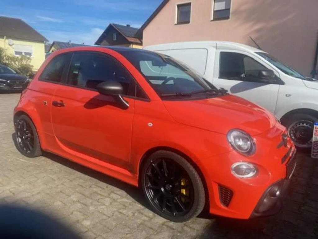 Abarth 695