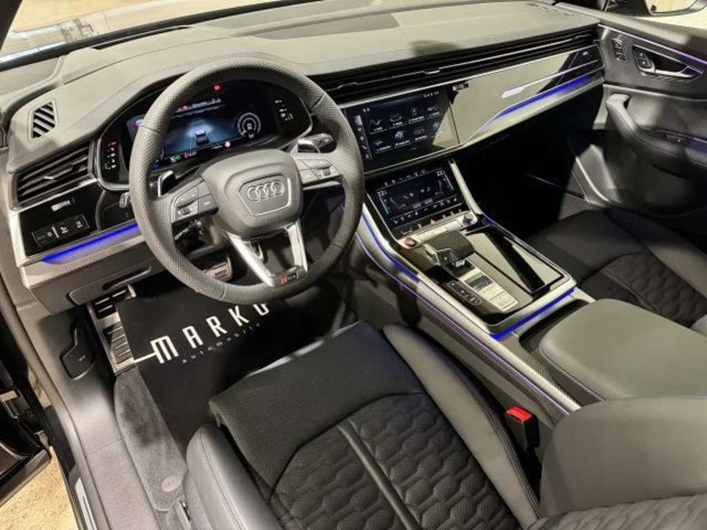 Audi RS Q8
