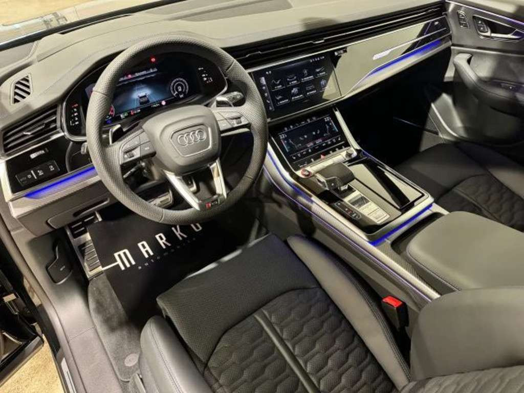 Audi RS Q8