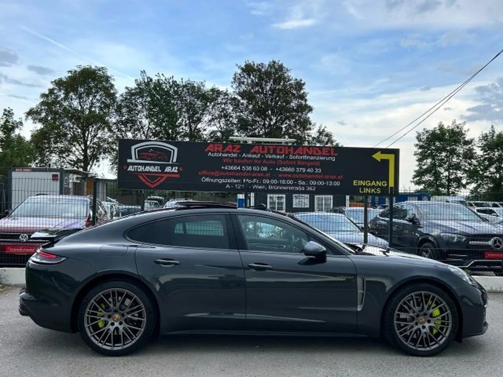 Porsche Panamera
